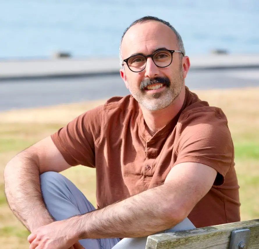 Jason Ryant, Vancouver counsellor smiling outdoors